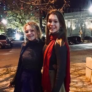 Meet your Posher, Renee